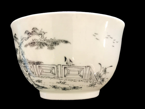 18th Century Worcester Porcelain Teabowl, Black Pencilled