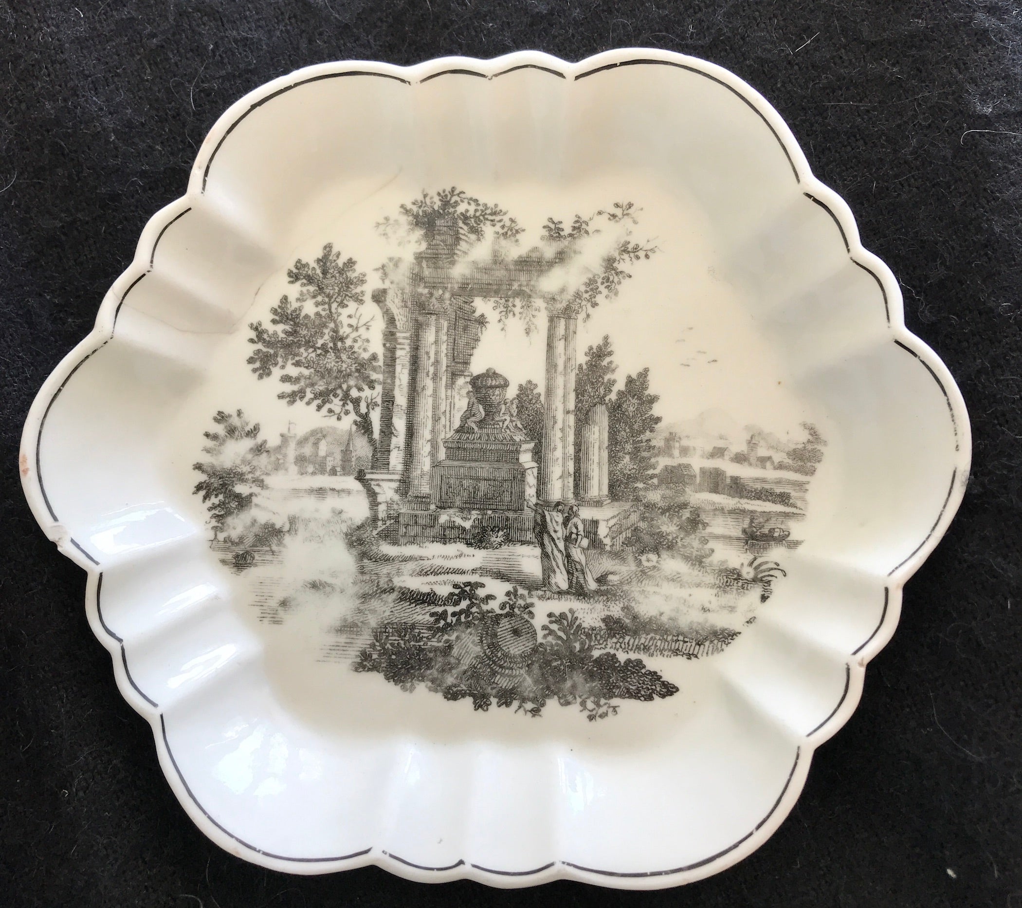 18th Century Worcester Porcelain Teapot Stand, Ruins Transfer Print.