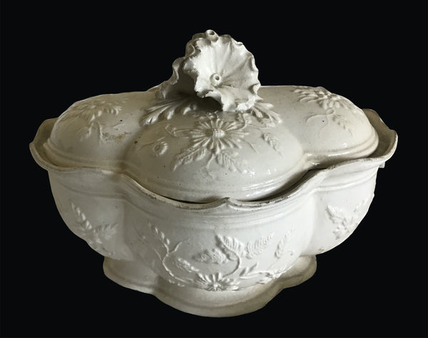 18th Century French Faience Fine Sauce Tureen and Cover.