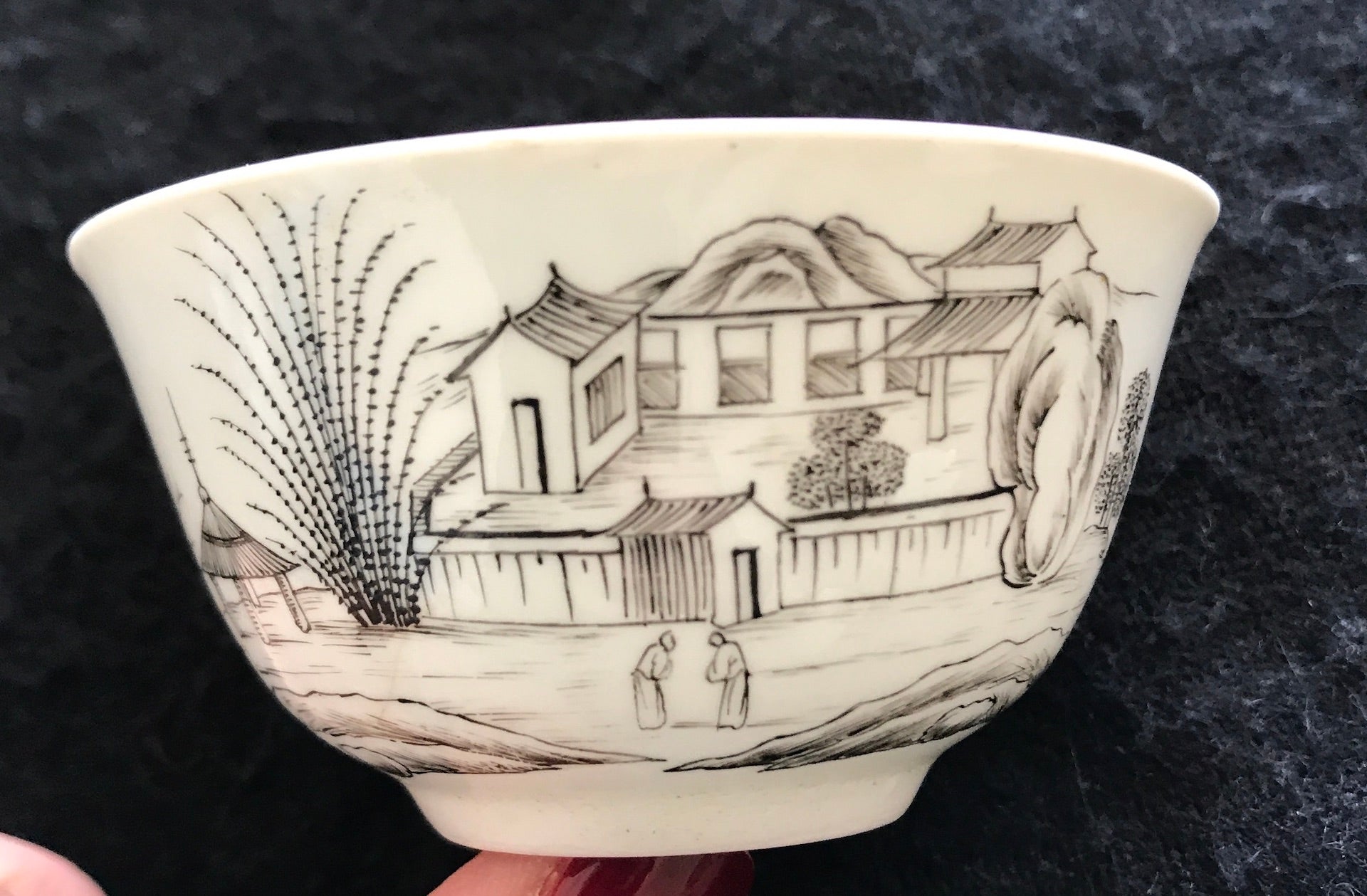 18th Century Worcester Porcelain Chinoiserie Pencilled Teabowl.