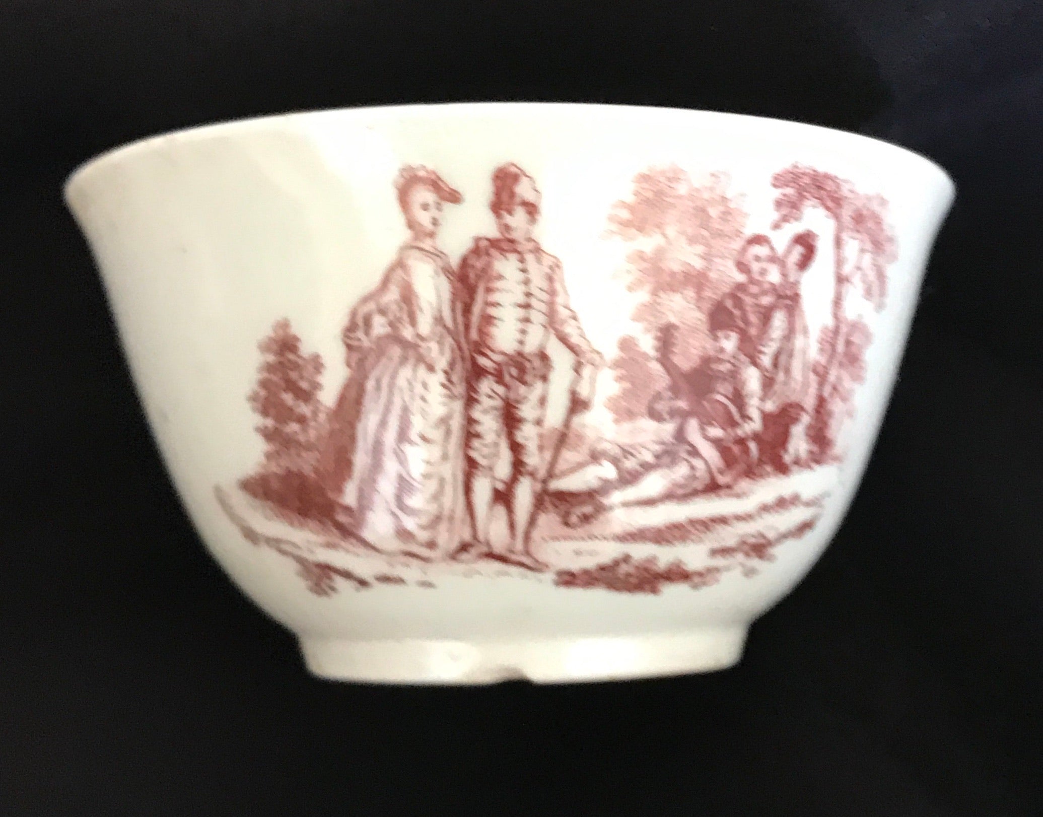 18th Century Worcester Porcelain Teabowl Transfer-Printed in Red.