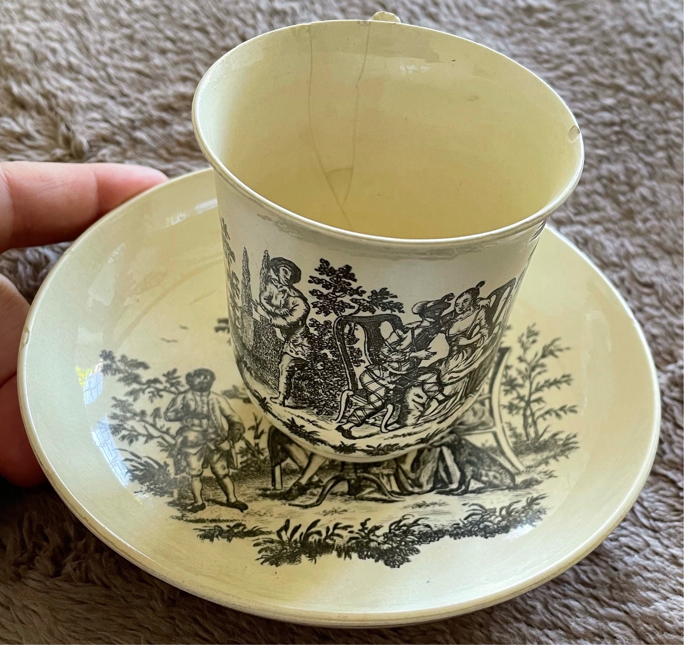 18th Century Wedgwood Creamware Teacup & Saucer